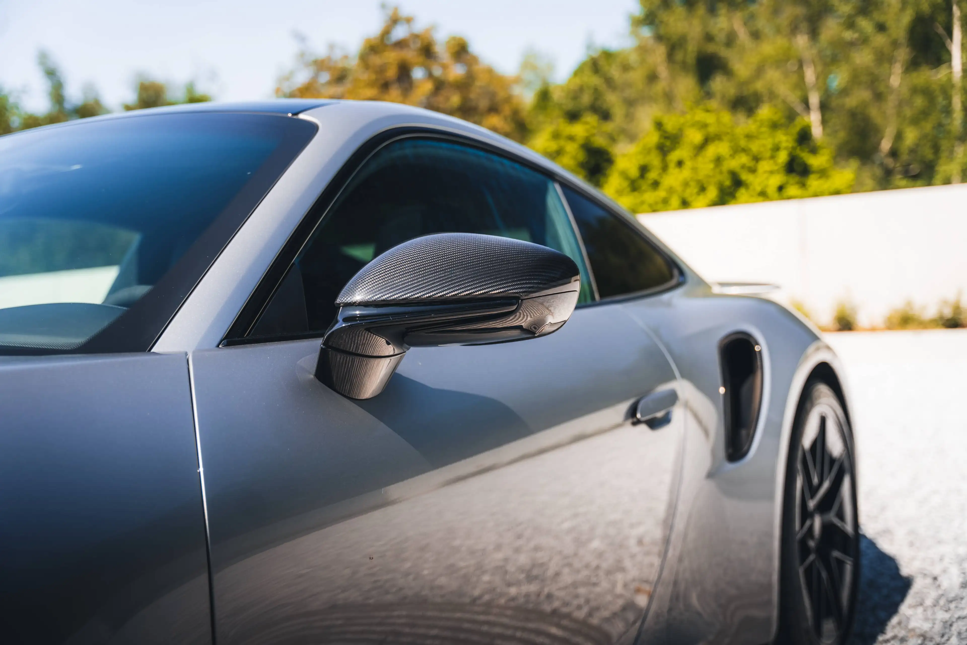 Porsche 992 992.2 Turbo S / GT Silver Metallic / Lift / Carbon / BOSE / Pano — photo 4