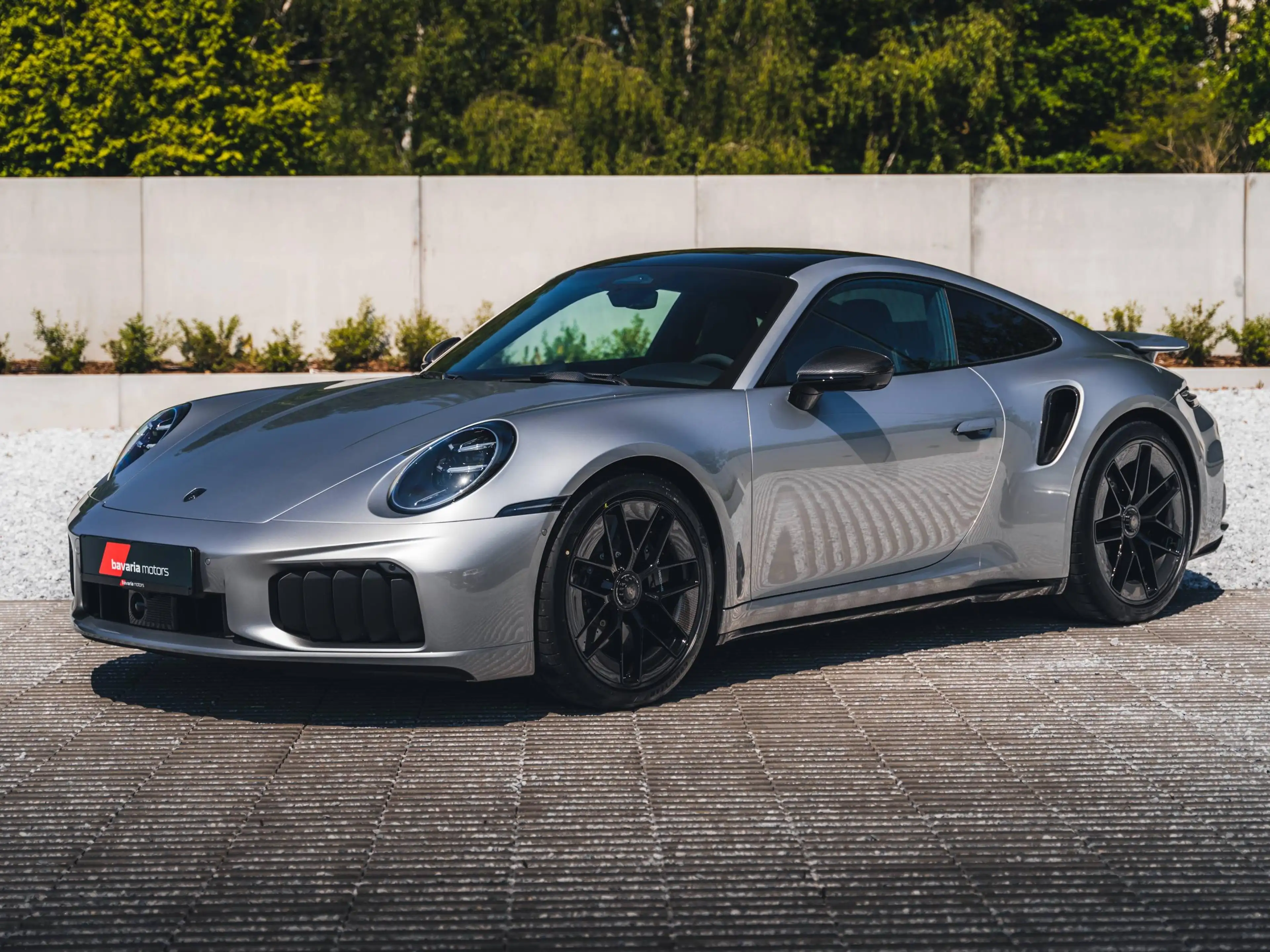 Porsche 992 992.2 Turbo S / GT Silver Metallic / Lift / Carbon / BOSE / Pano — photo 3