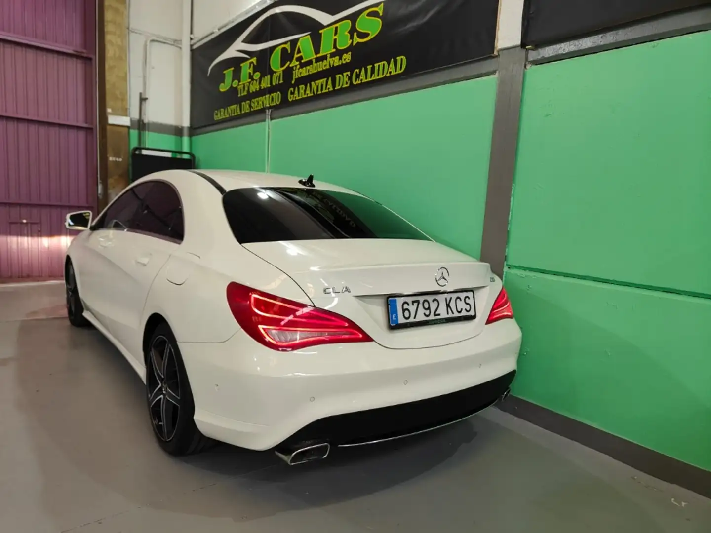 Mercedes-Benz CLA 220 220d Urban 7G-DCT 177 - 2