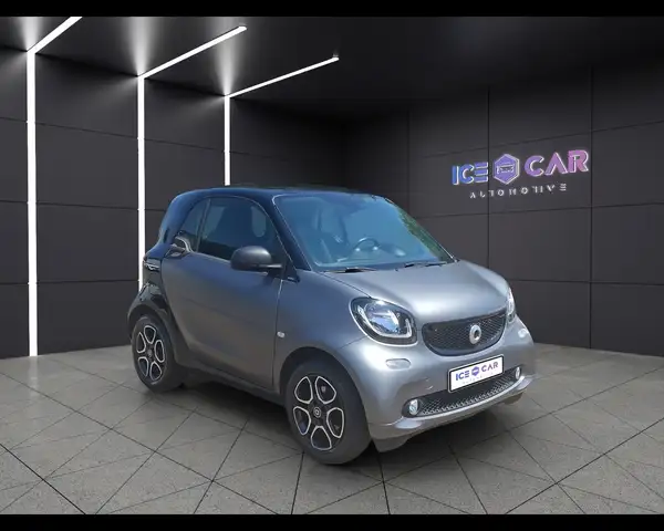 Smart Fortwo view 3