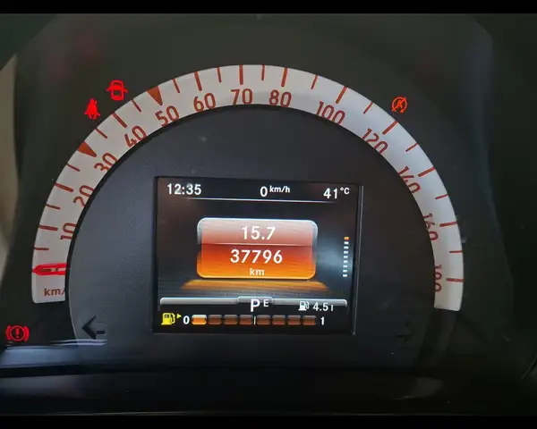 Smart Fortwo view 12