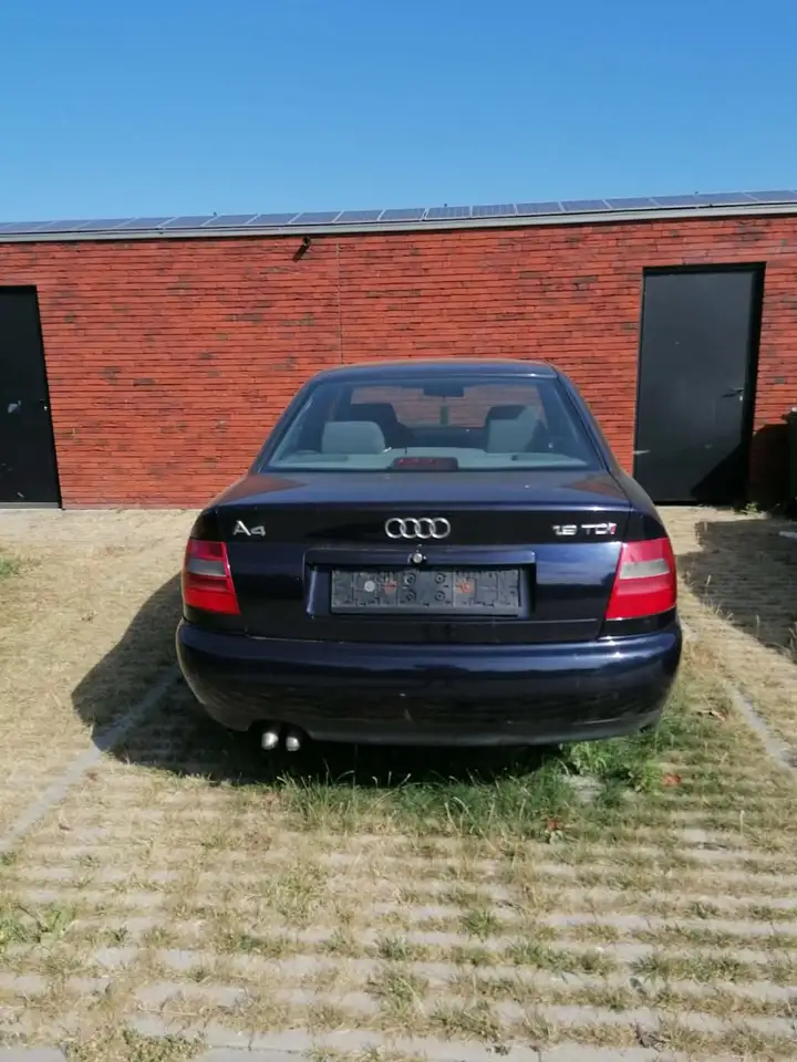 Audi A4 1.9 TDi Advance, foto 11