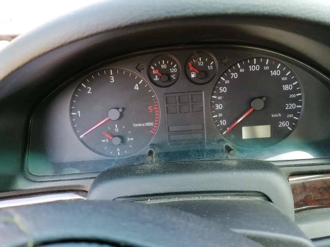 Audi A4 1.9 TDi Advance, foto 2