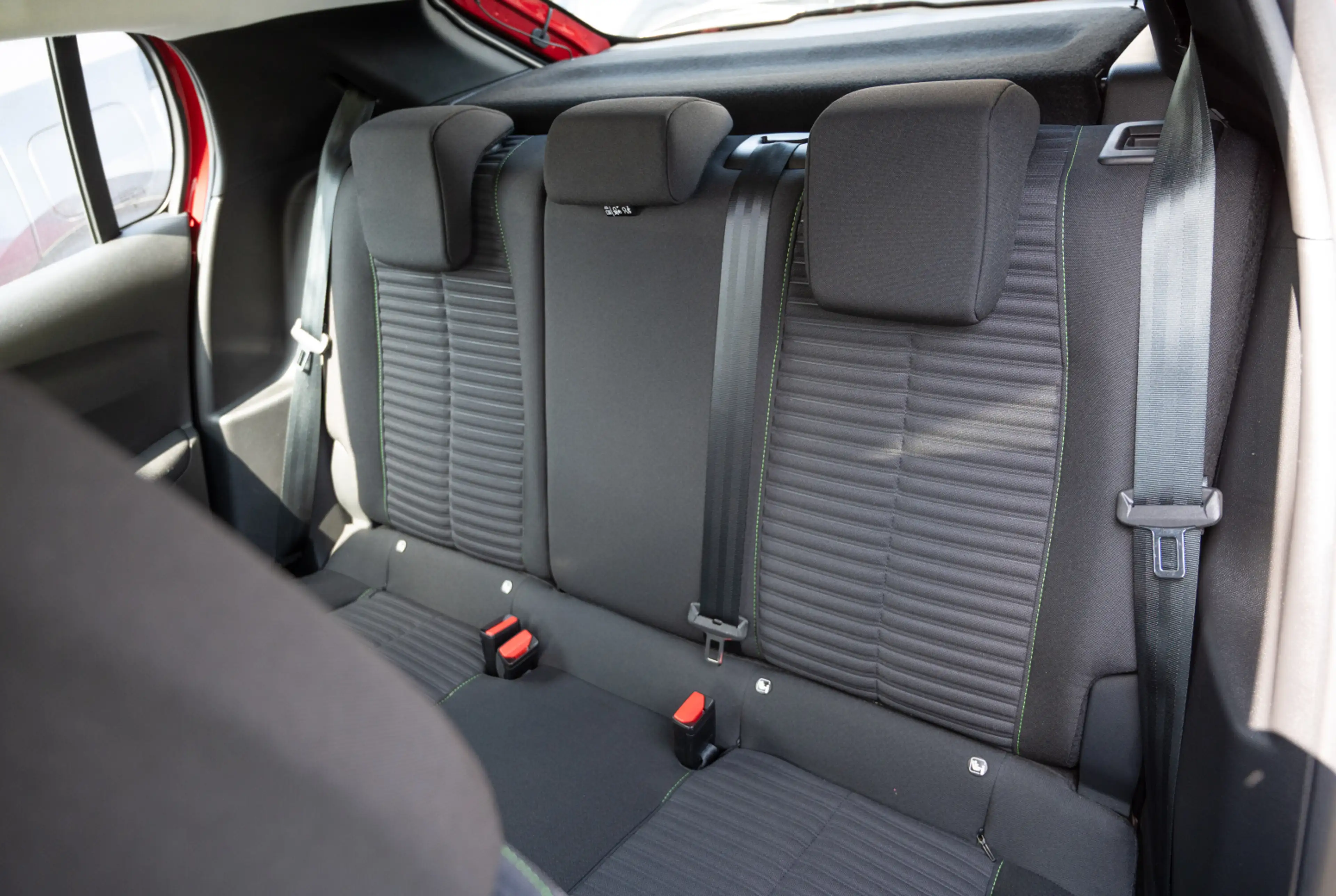 Peugeot 208 Active Pack PureTech 100 *KLIMA*MIRROR-SCREEN*DAB* — photo 7