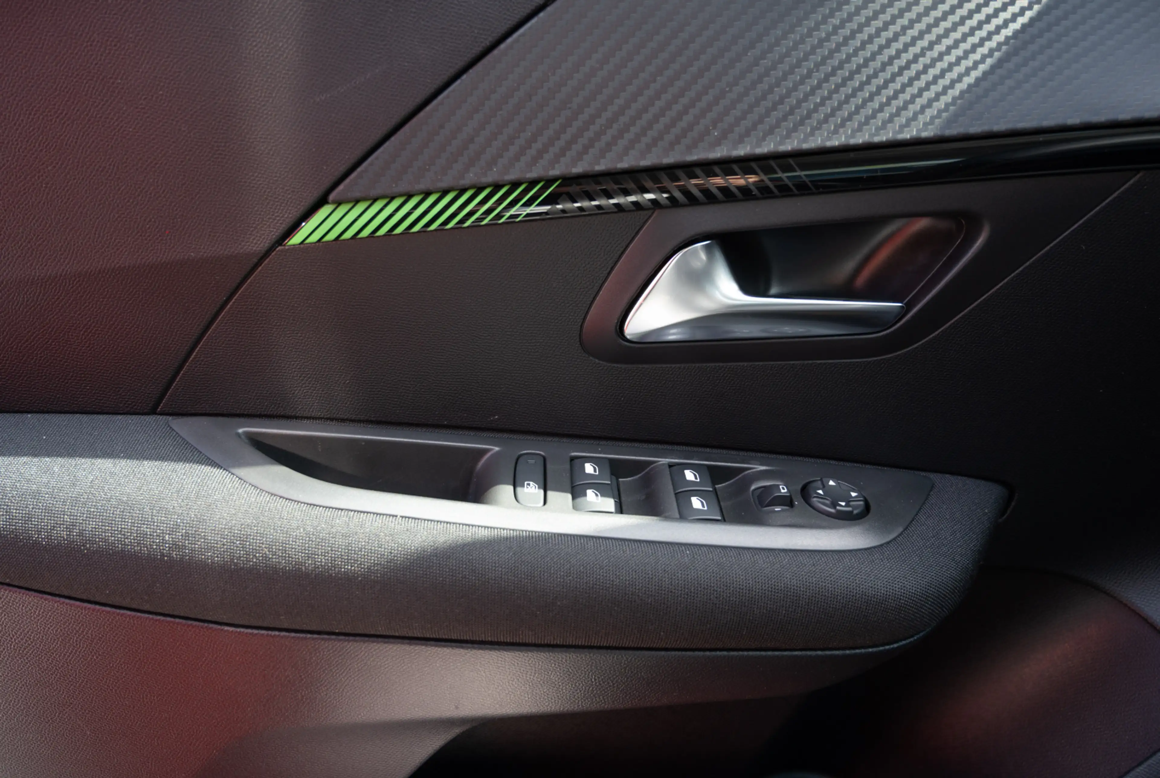 Peugeot 208 Active Pack PureTech 100 *KLIMA*MIRROR-SCREEN*DAB* — photo 12
