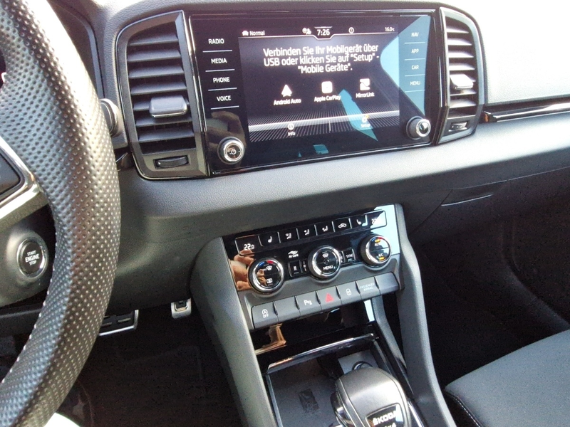 Skoda Karoq 2.0 TDI Sportline 4x4 DSG Matrix Navi AHK — photo 11