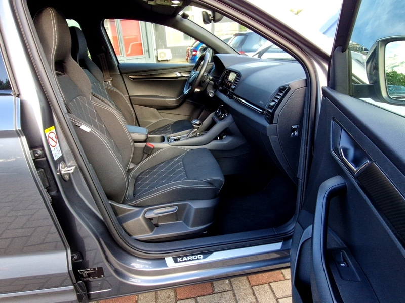 Skoda Karoq 2.0 TDI Sportline 4x4 DSG Matrix Navi AHK — photo 8