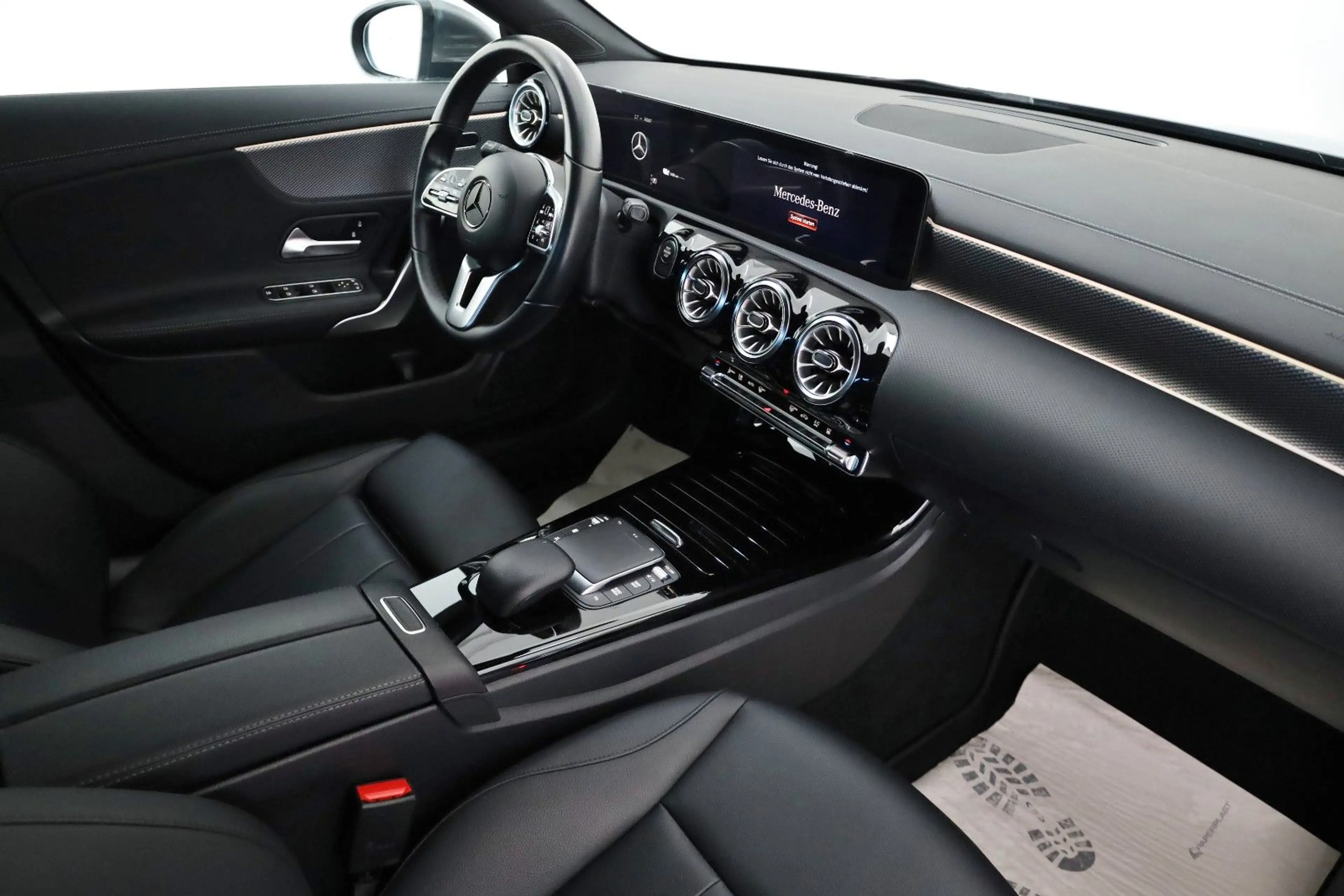 Mercedes-Benz CLA 250 e Coupe,Progressive,Leder,Navi,SH,Kamera — photo 4