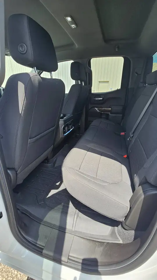 GMC Sierra 1500 photo GMC Sierra 1500