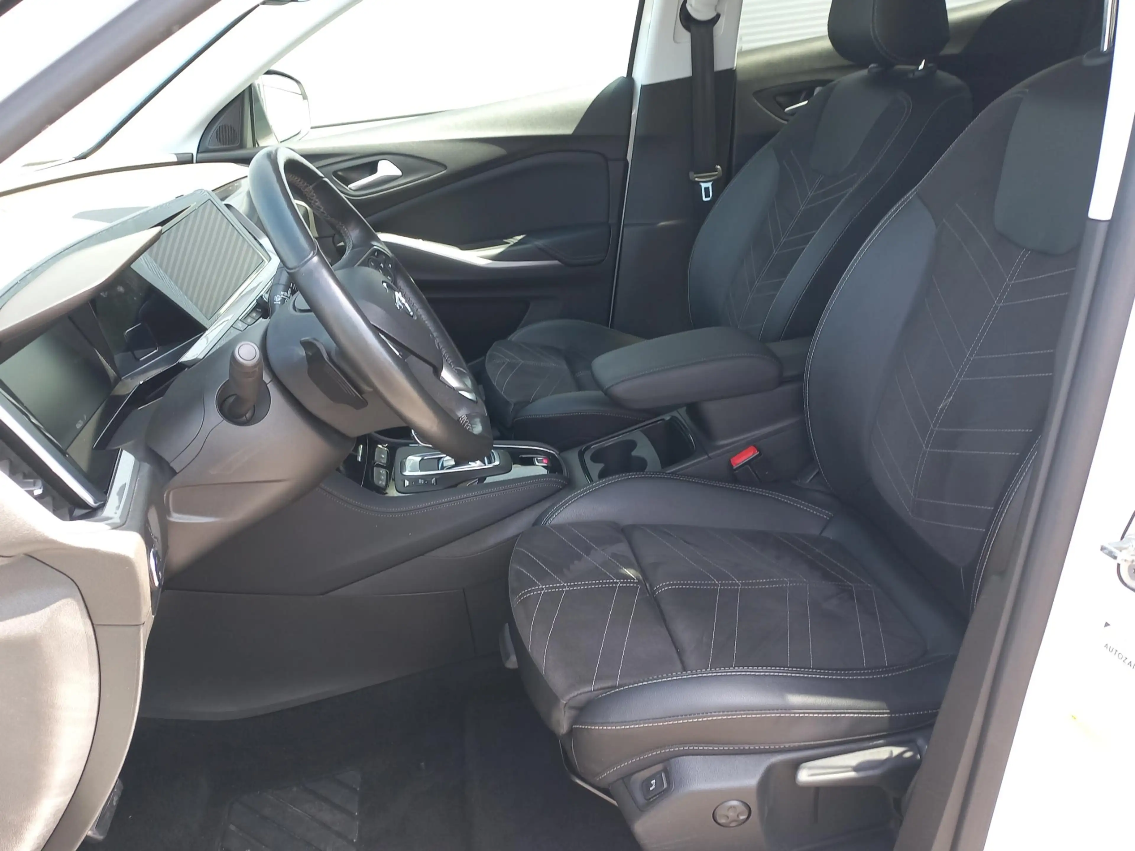 Opel Grandland 1.6T 225pk Plug-In Hybrid GS Line Automaat | Clima — photo 13
