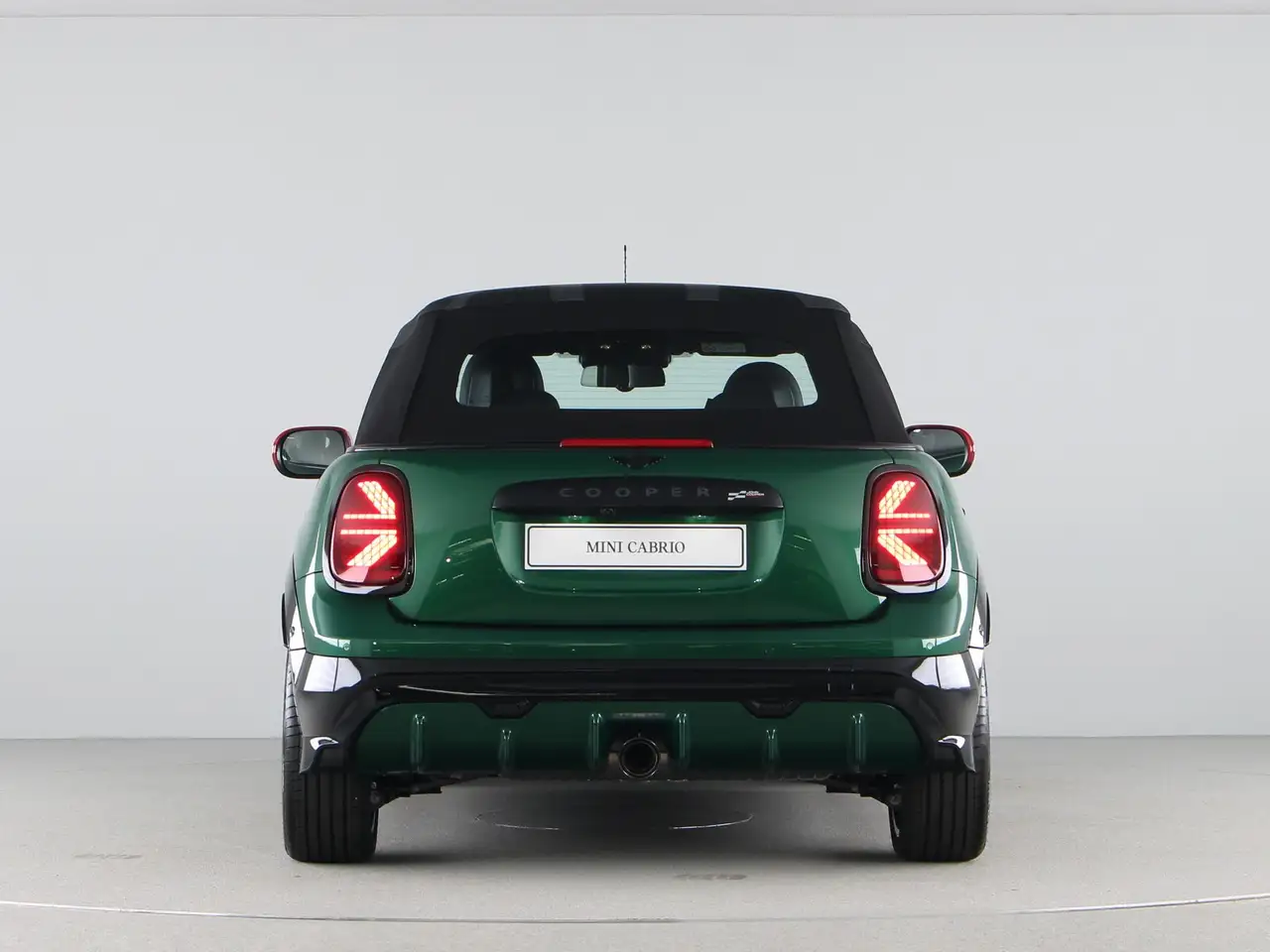 MINI Cooper Cabrio 2026 — фото 15