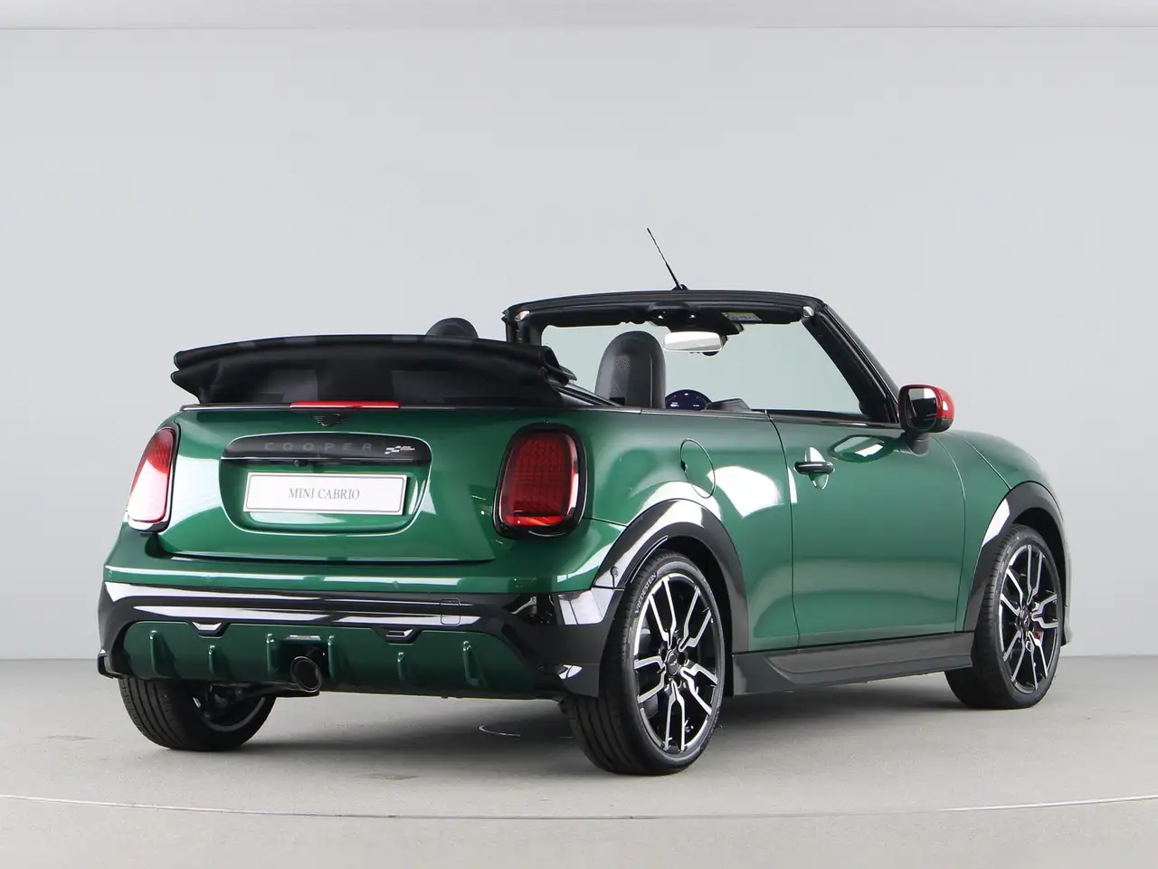 MINI Cooper Cabrio 2026 — фото 14
