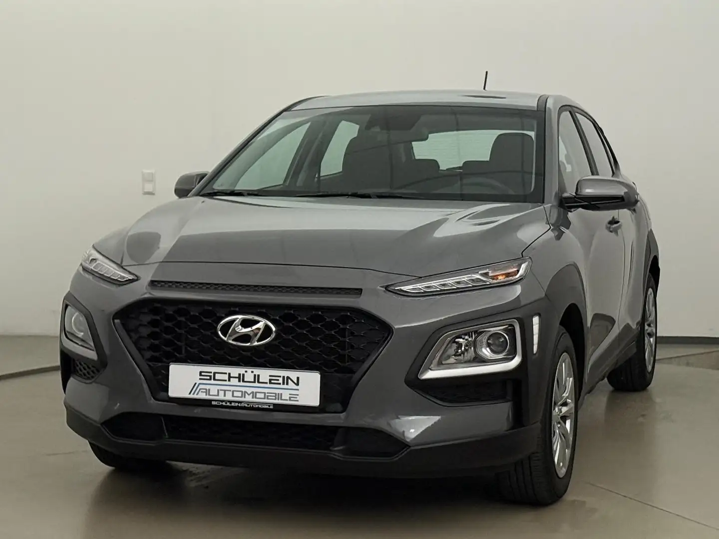 Hyundai KONA Pure*Klima*Tempo*Bluetooth*PDC*AHK*2. Hand* Grau - 1