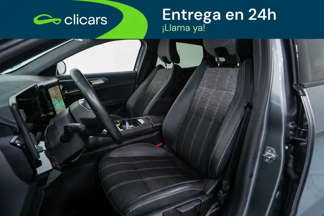 Renault Austral view 14