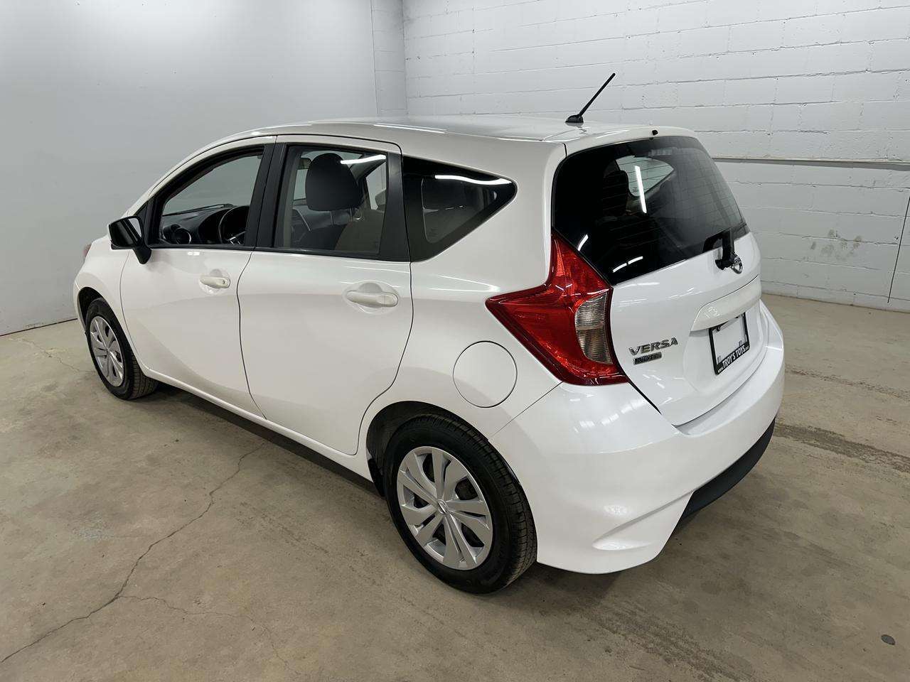 2019 Nissan Versa S | CLEAN CARFAX | BLUETOOTH | 1.6 L — снимка 1