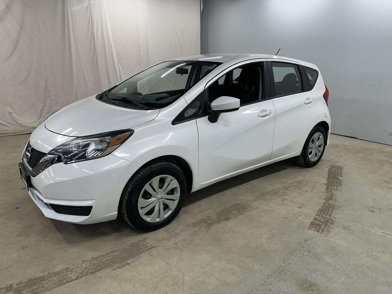 2019 Nissan Versa S | CLEAN CARFAX | BLUETOOTH | 1.6 L — снимка 1