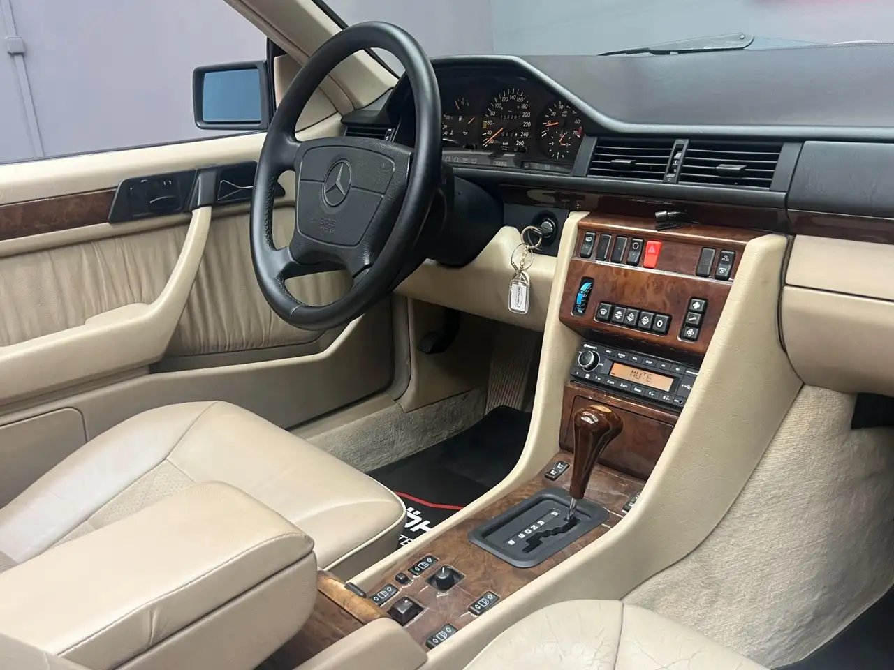 Mercedes-Benz E 320 H *W124*Cabrio*Voll*Wertgutachten 1-*, foto 12