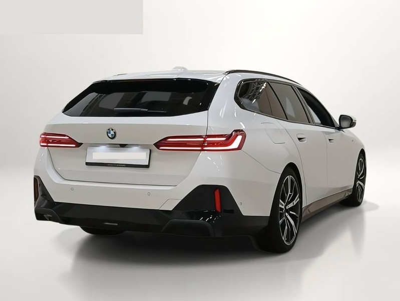 BMW 540 d xDrive Touring M Sport Pro ACC HuD B&W AHK — photo 3