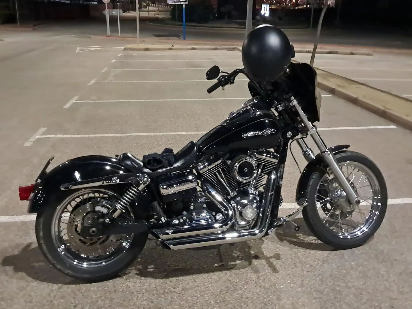 Harley-Davidson Dyna Super Glide Negro - 1