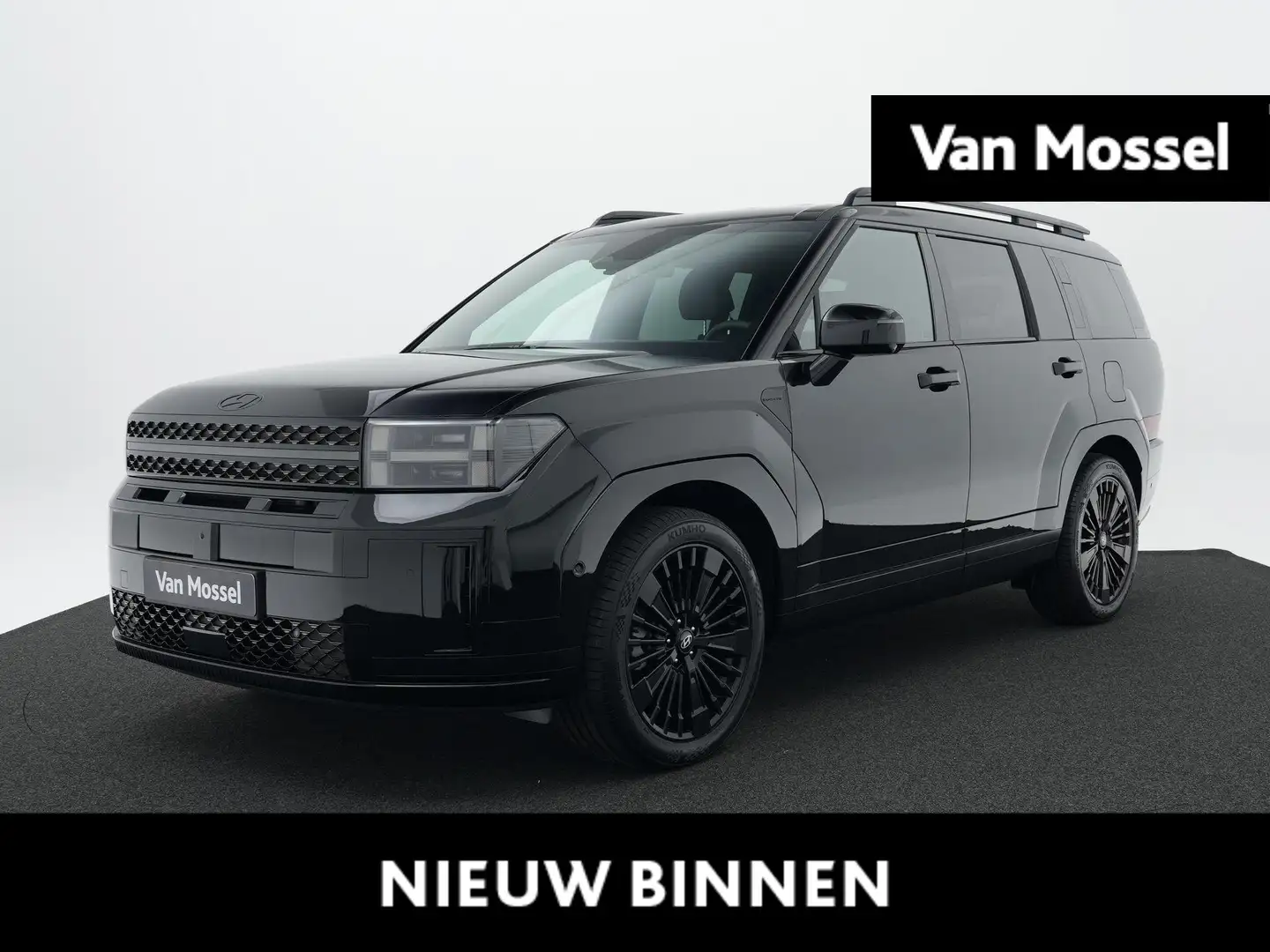 Hyundai SANTA FE 1.6 T-GDI PHEV Black Line 4WD 7p. | Stoelverkoelin Zwart - 1