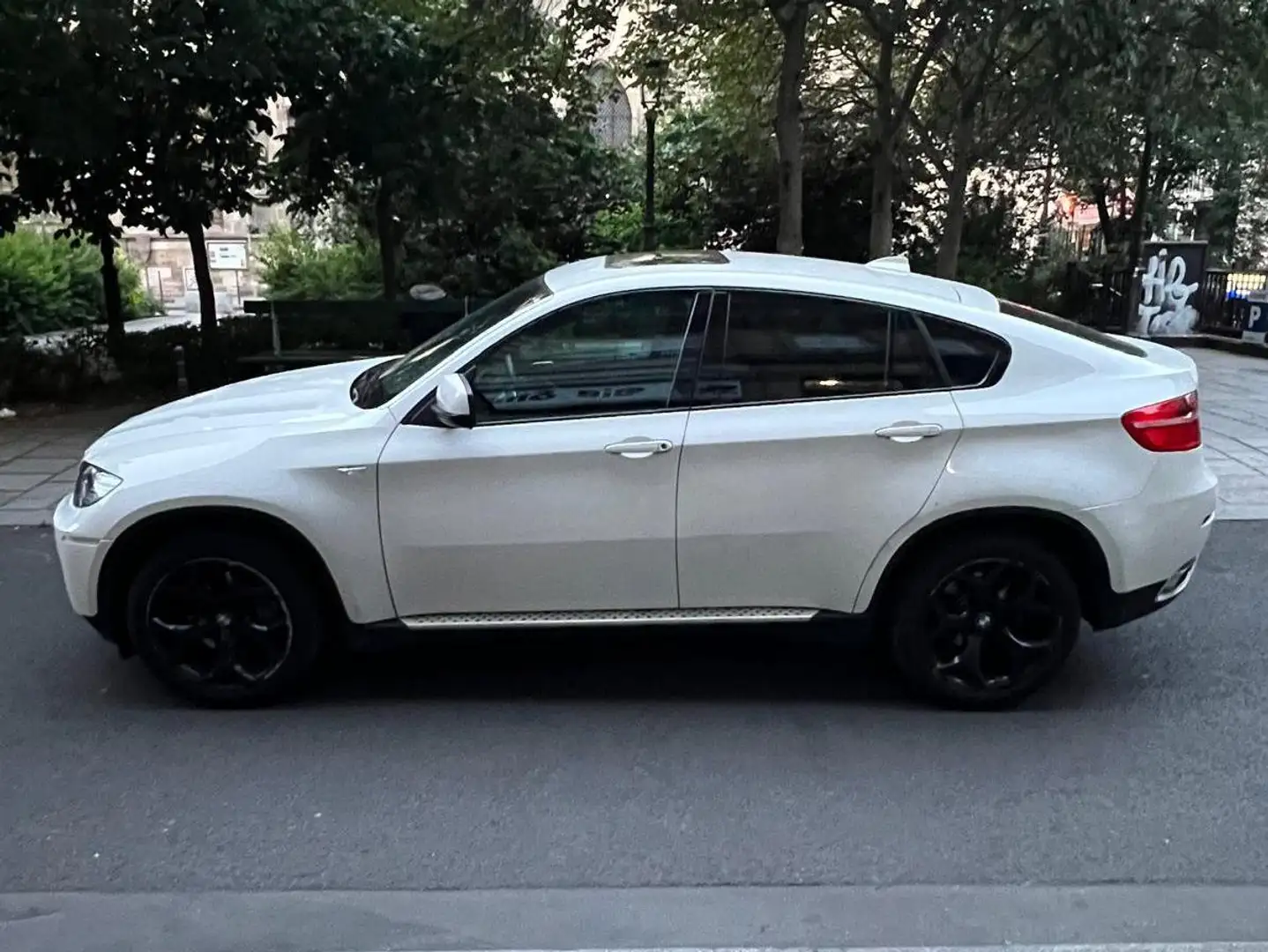 BMW X6 X6 xDrive35i 306ch Luxe A Blanc - 2