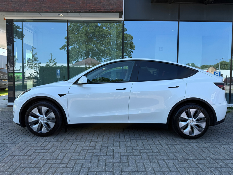 Tesla Model Y Long Range AWD 75 kWh - Automaat - Panoramadak - N — photo 9