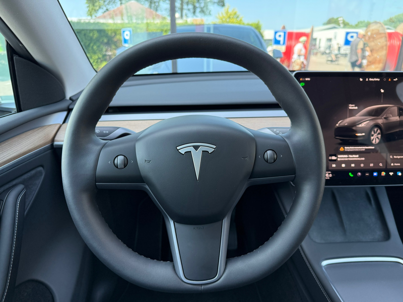 Tesla Model Y Long Range AWD 75 kWh - Automaat - Panoramadak - N — photo 8