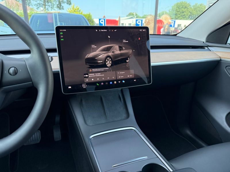 Tesla Model Y Long Range AWD 75 kWh - Automaat - Panoramadak - N — photo 12