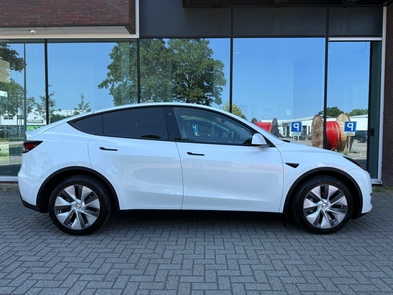 Tesla Model Y Long Range AWD 75 kWh - Automaat - Panoramadak - N — photo 21