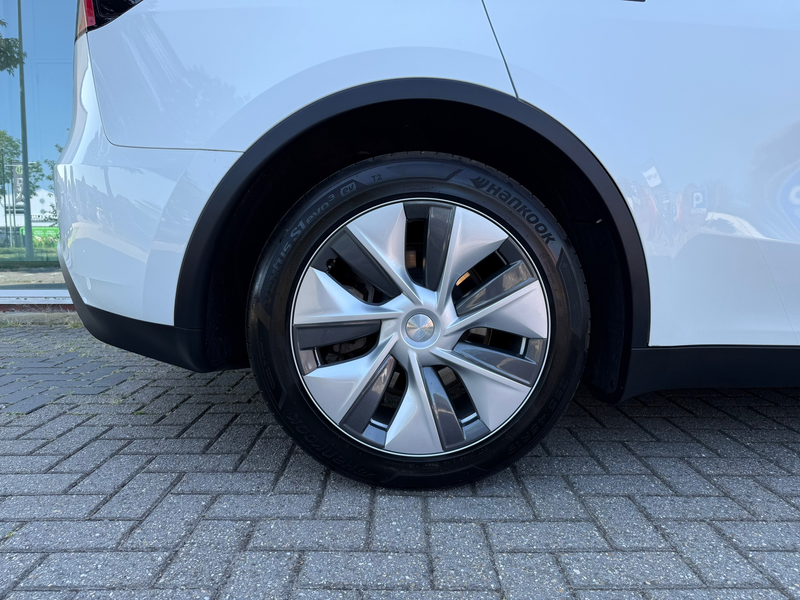Tesla Model Y Long Range AWD 75 kWh - Automaat - Panoramadak - N — photo 25