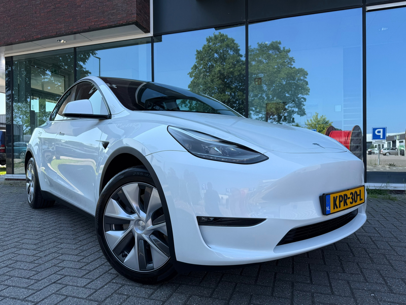Tesla Model Y Long Range AWD 75 kWh - Automaat - Panoramadak - N — photo 17