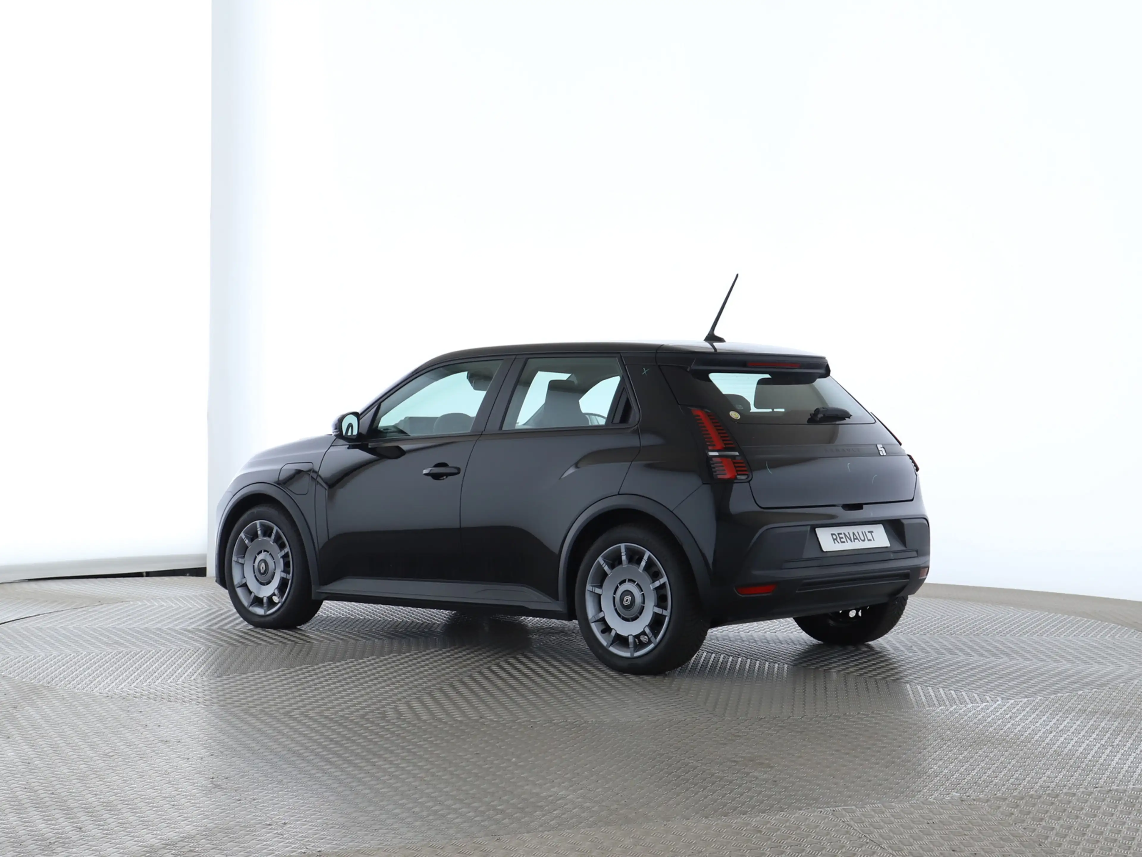 Renault R 5 Evolution 120 Urban Range — photo 11