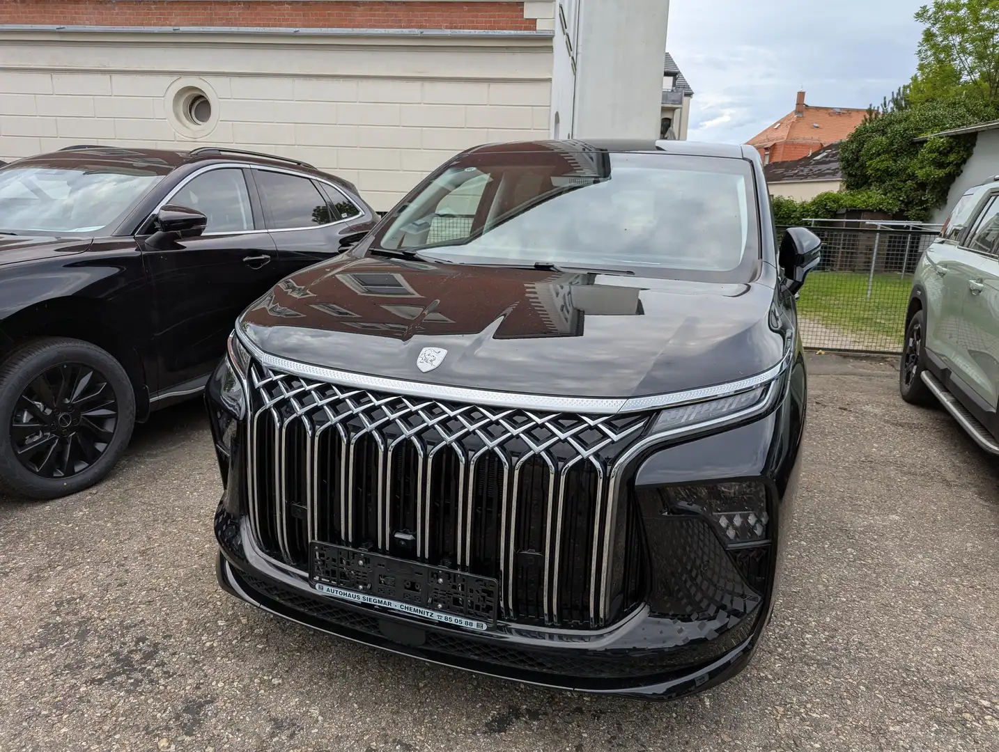 Forthing Forting 9 HEV Schwarz - 2