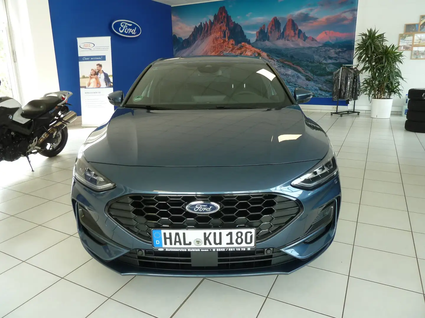 Ford Focus ST-Line X Blau - 2