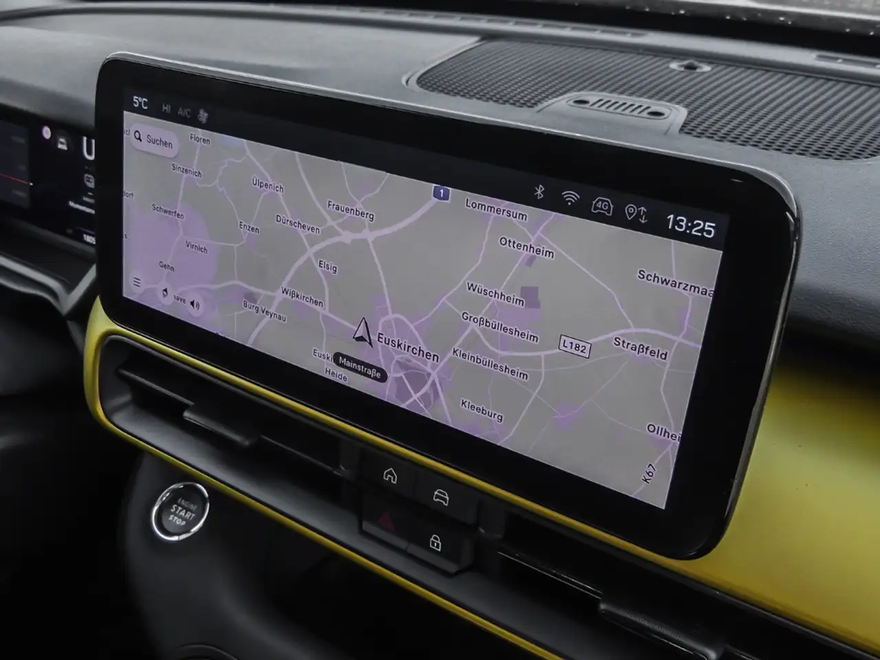 Jeep Avenger Summit Electric 360 Kamera LED El. Heckklappe Appl 9