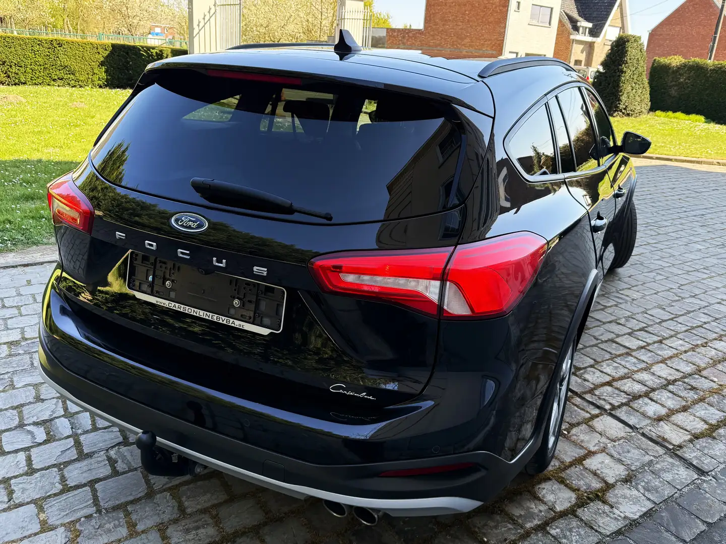 Ford Focus Active 1.0 EcoBoost Camera,Zetelverwrming,Garantie Zwart - 2