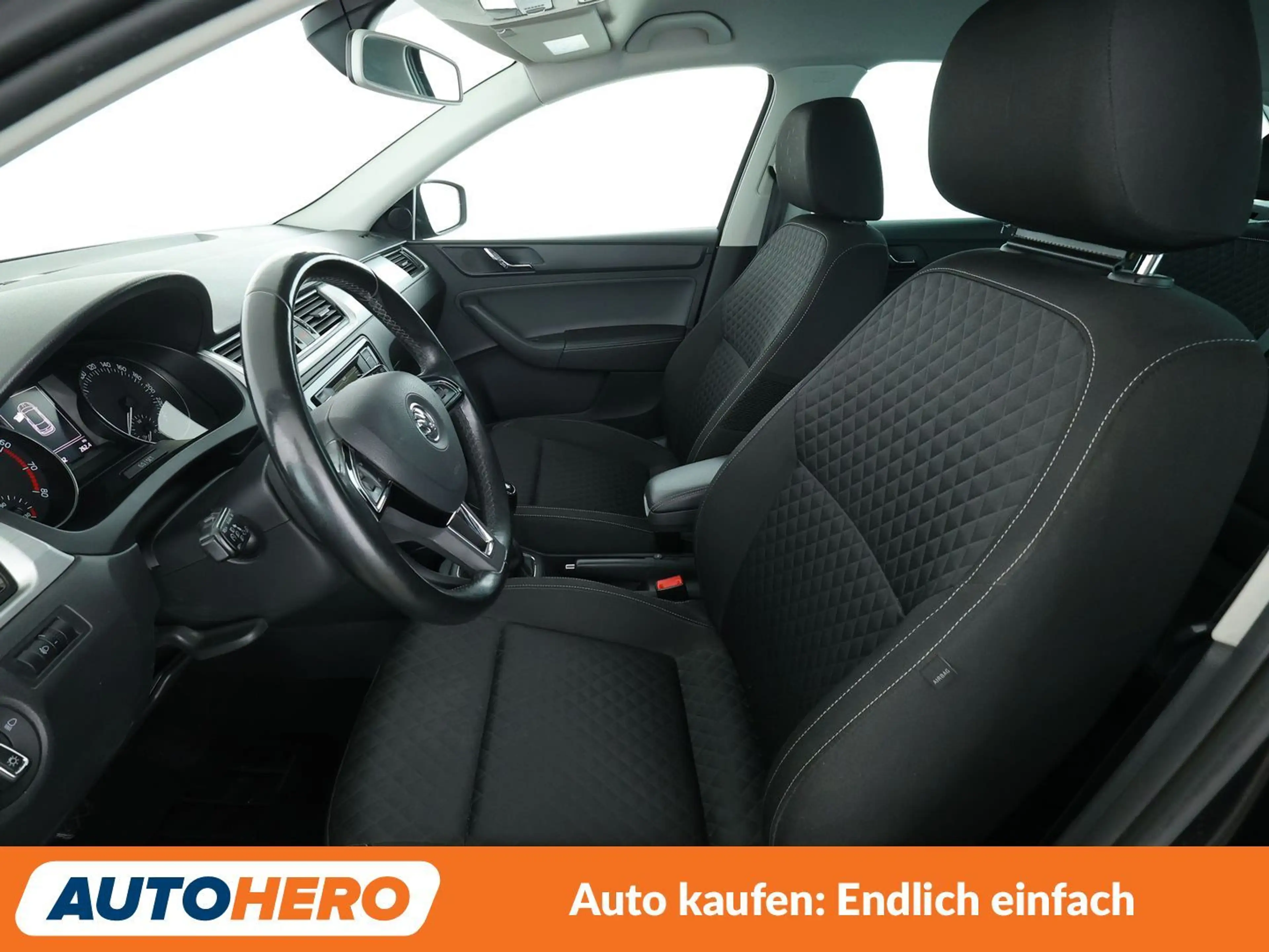 Skoda Rapid/Spaceback 1.2 TSI Drive*XENON*TEMPO*PDC* — photo 10