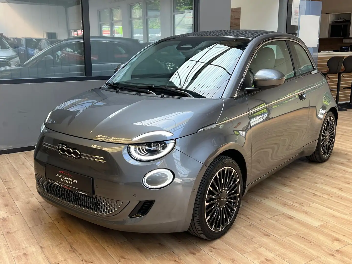 Fiat 500e 500 e La Prima/ACC/Navi/Kamera/Alu Grau - 1
