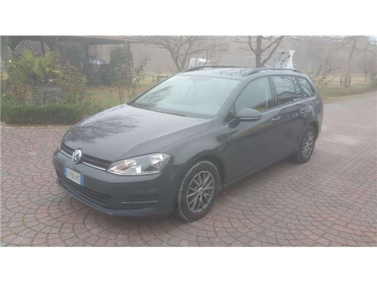 Volkswagen Golf Variant 1.6 TDI Trendli BlueMot GUIDABILE DA NEOPATENTATI