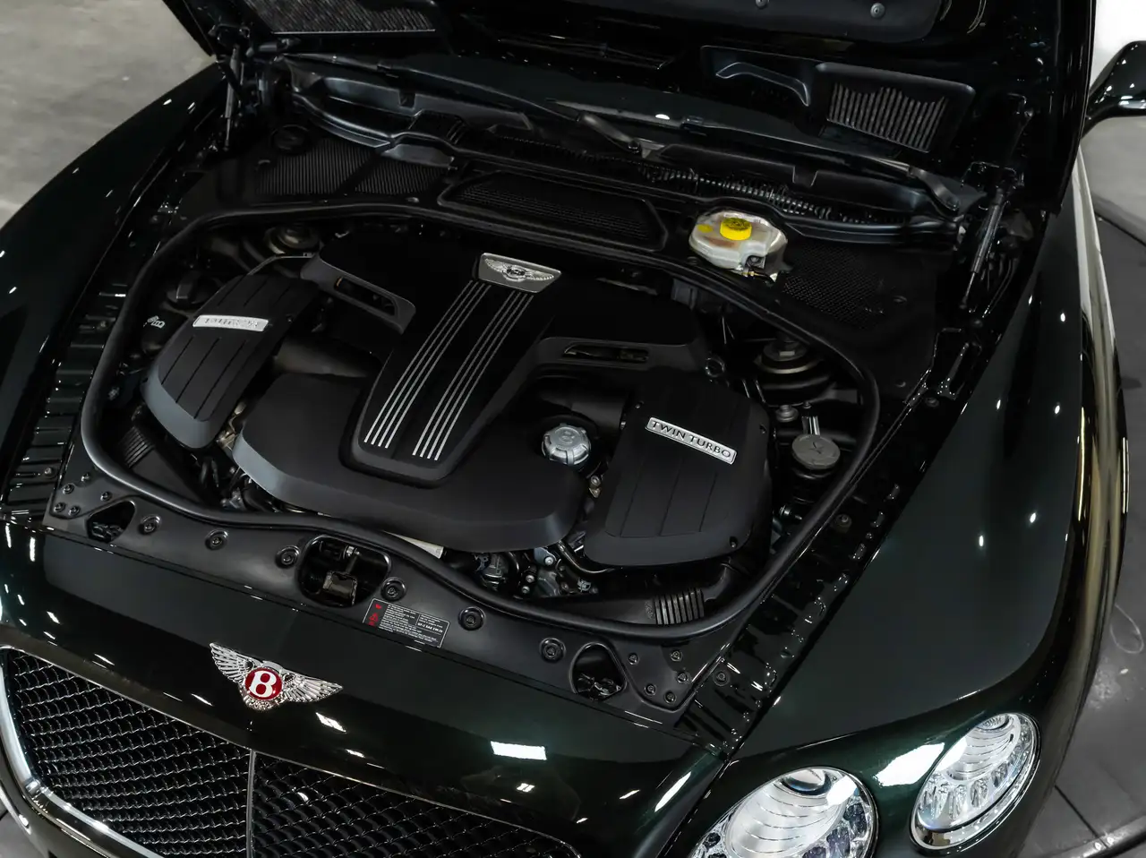 Bentley Continental GT снимка Bentley Continental GT