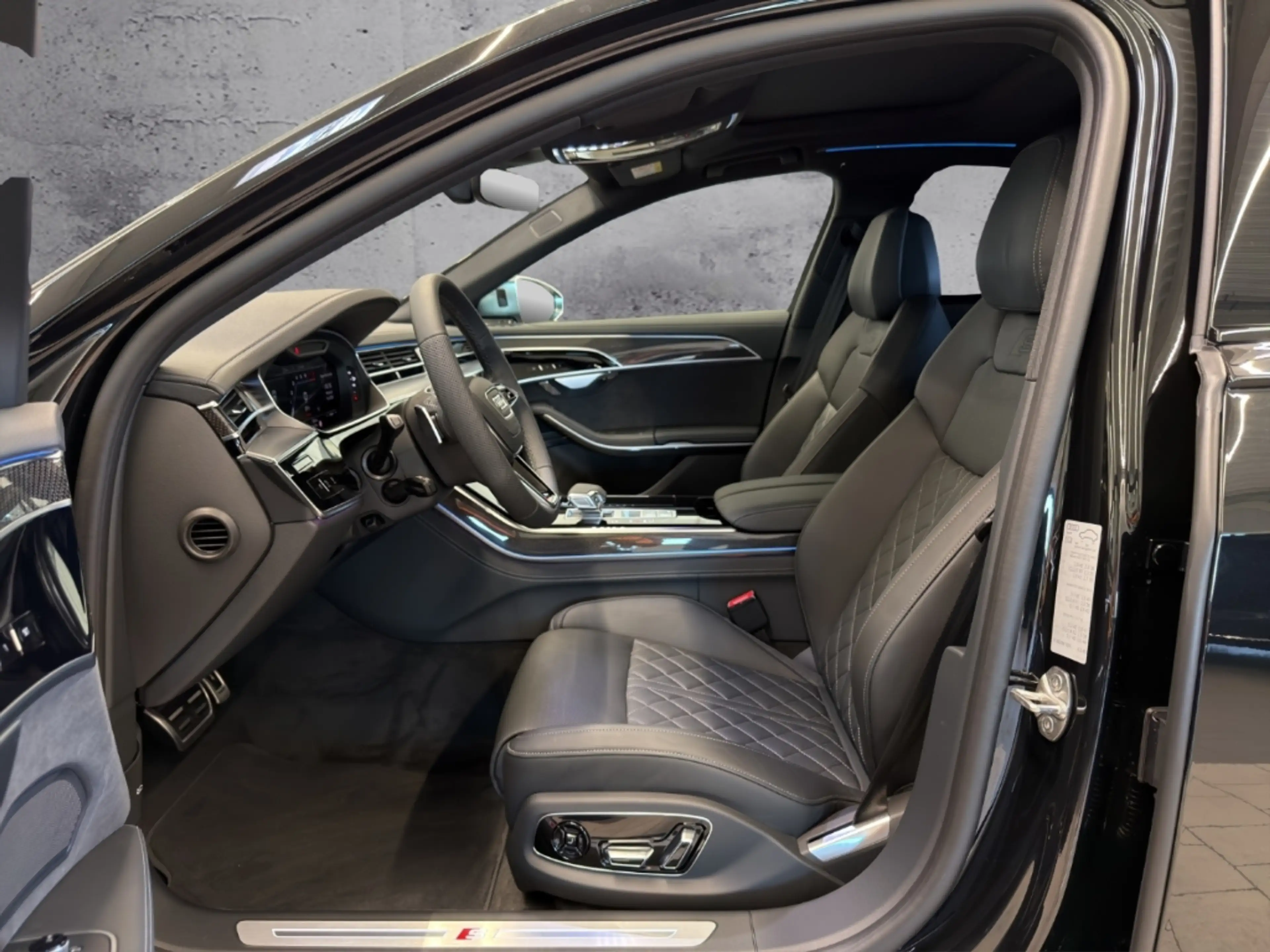 Audi S8 TFSI Tiptronic HD MATRIX 21 B&O PANO HEAD-UP ACC L — photo 8