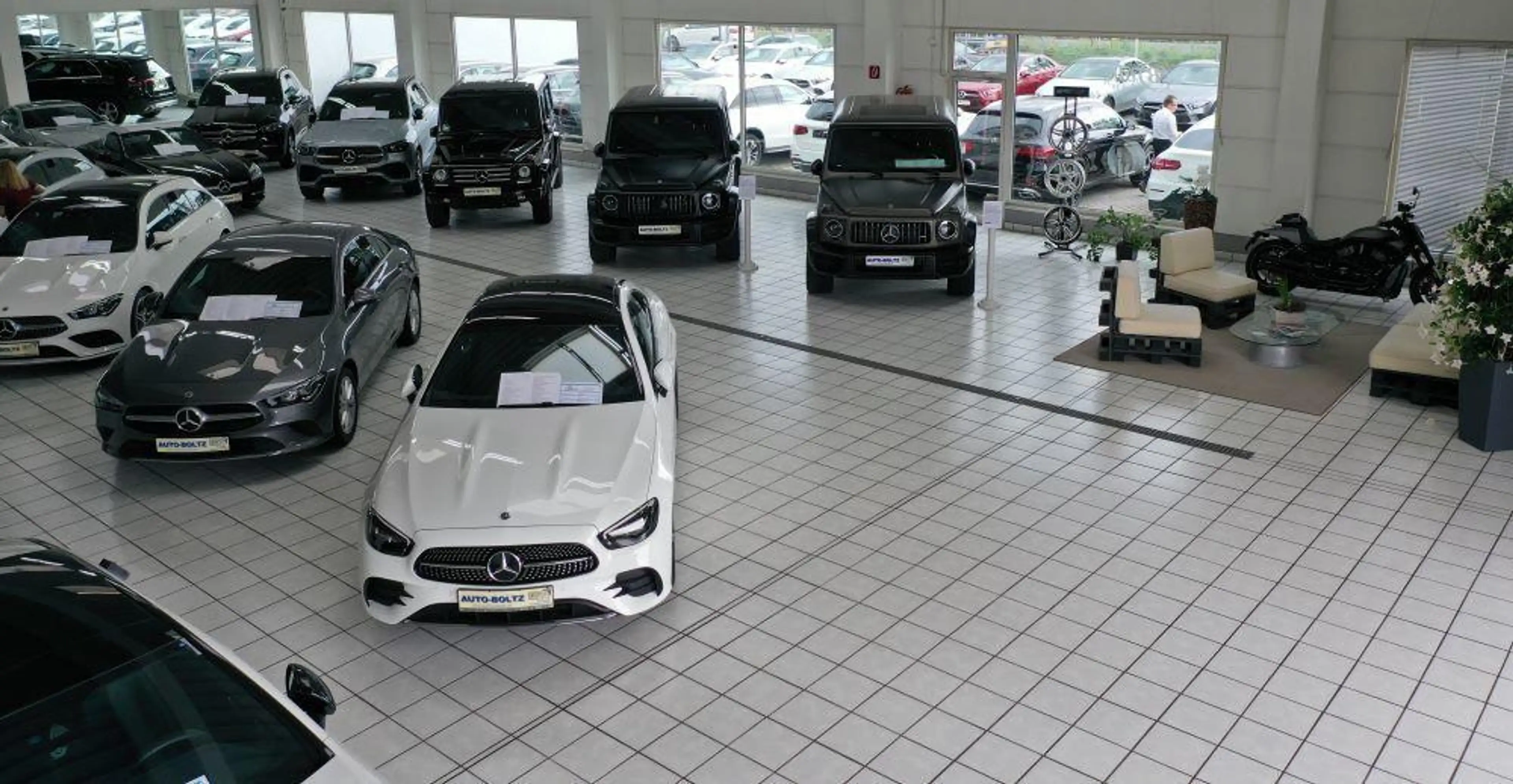 Mercedes-Benz EQA 250 ENp 61000 AMG Adv, P. Pano KGo Night — photo 11
