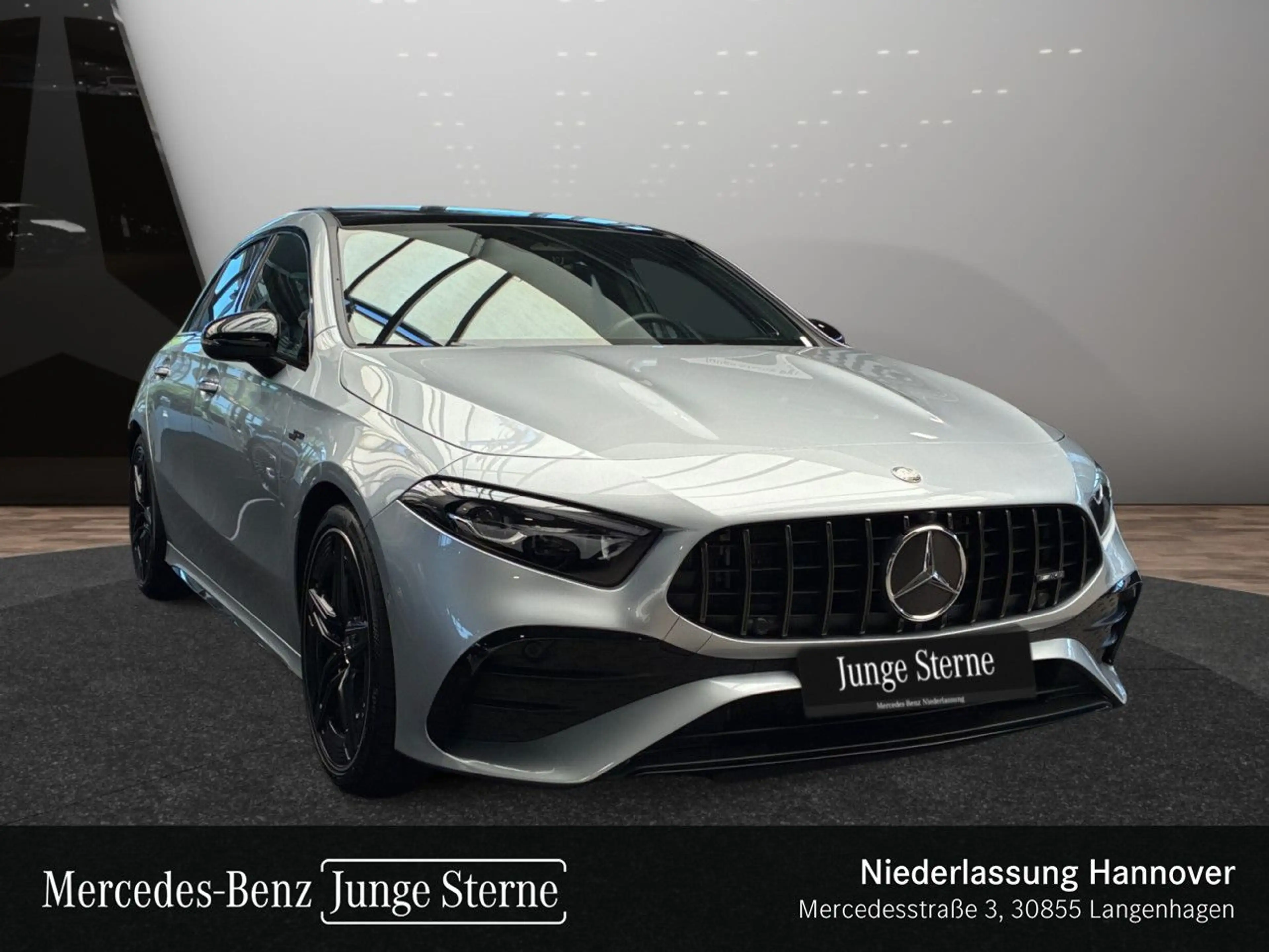 Mercedes-Benz A 35 AMG A 35 4M Kompakt AMG+PANO+MULTIBEAM+STHZG+BURMESTER — photo 4