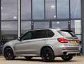 BMW X5 xDrive40e M Sport Edition iPerformance *HAAK*M PER Grijs - thumbnail 2