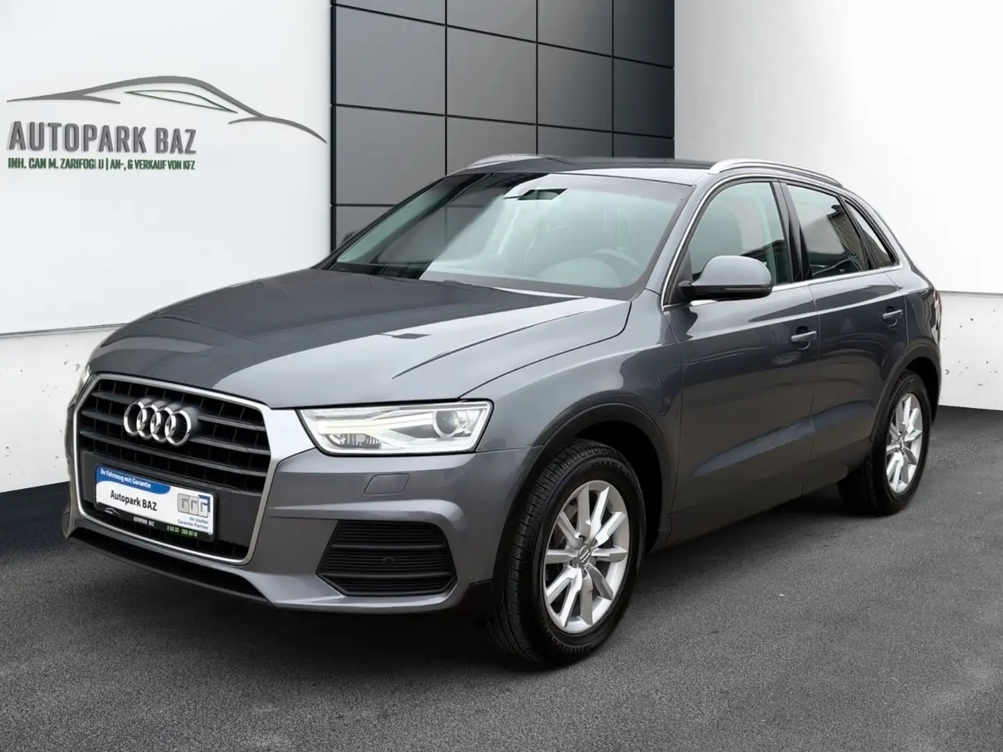 Audi Q3 basis AUTOMATIK *KLIM*SH*ALU*NAV*PDC* Grau - 1
