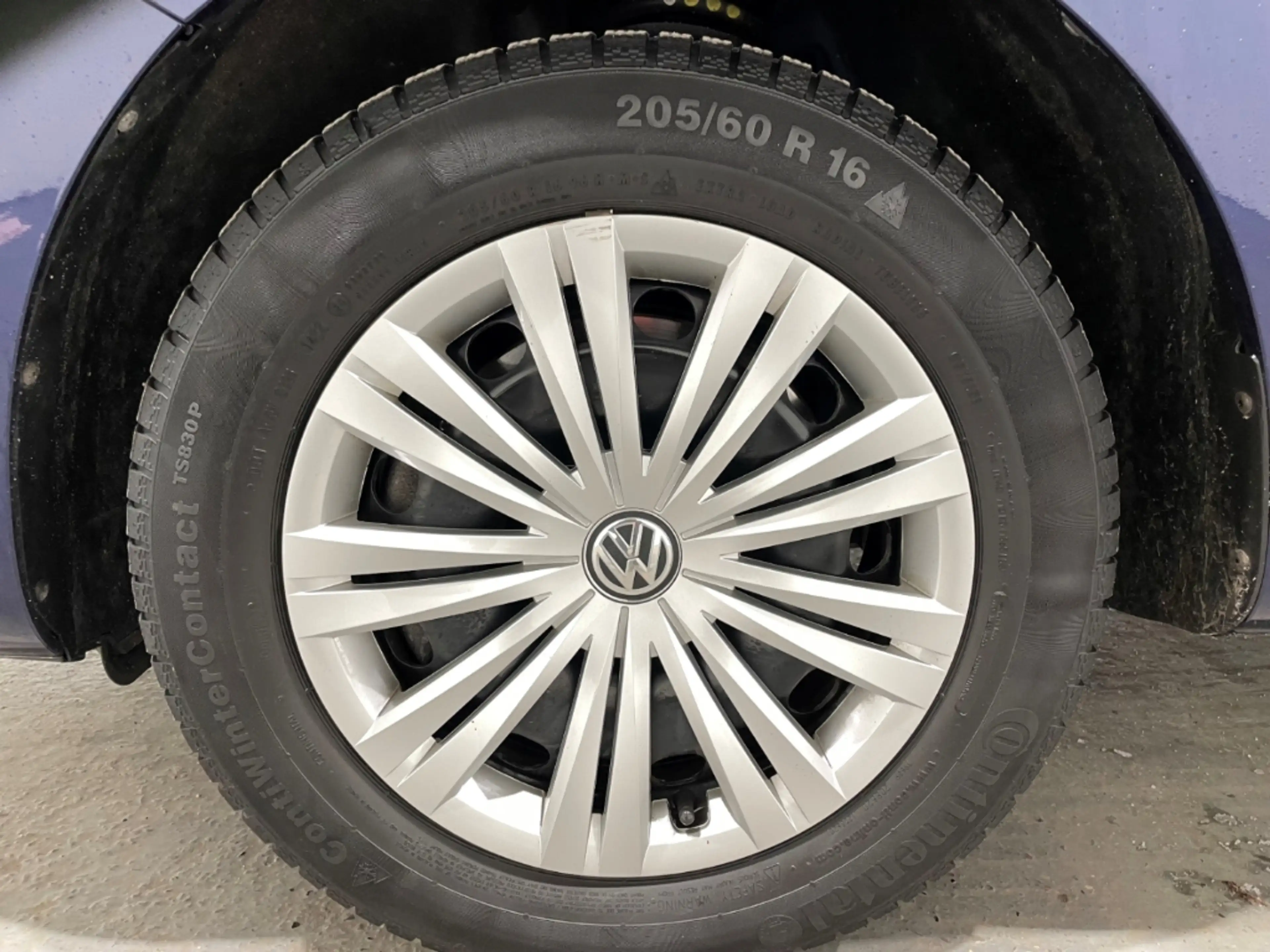 Volkswagen Sharan DSG Comfortline EU6d 7-Sitzer ACC Pano StHz — photo 33