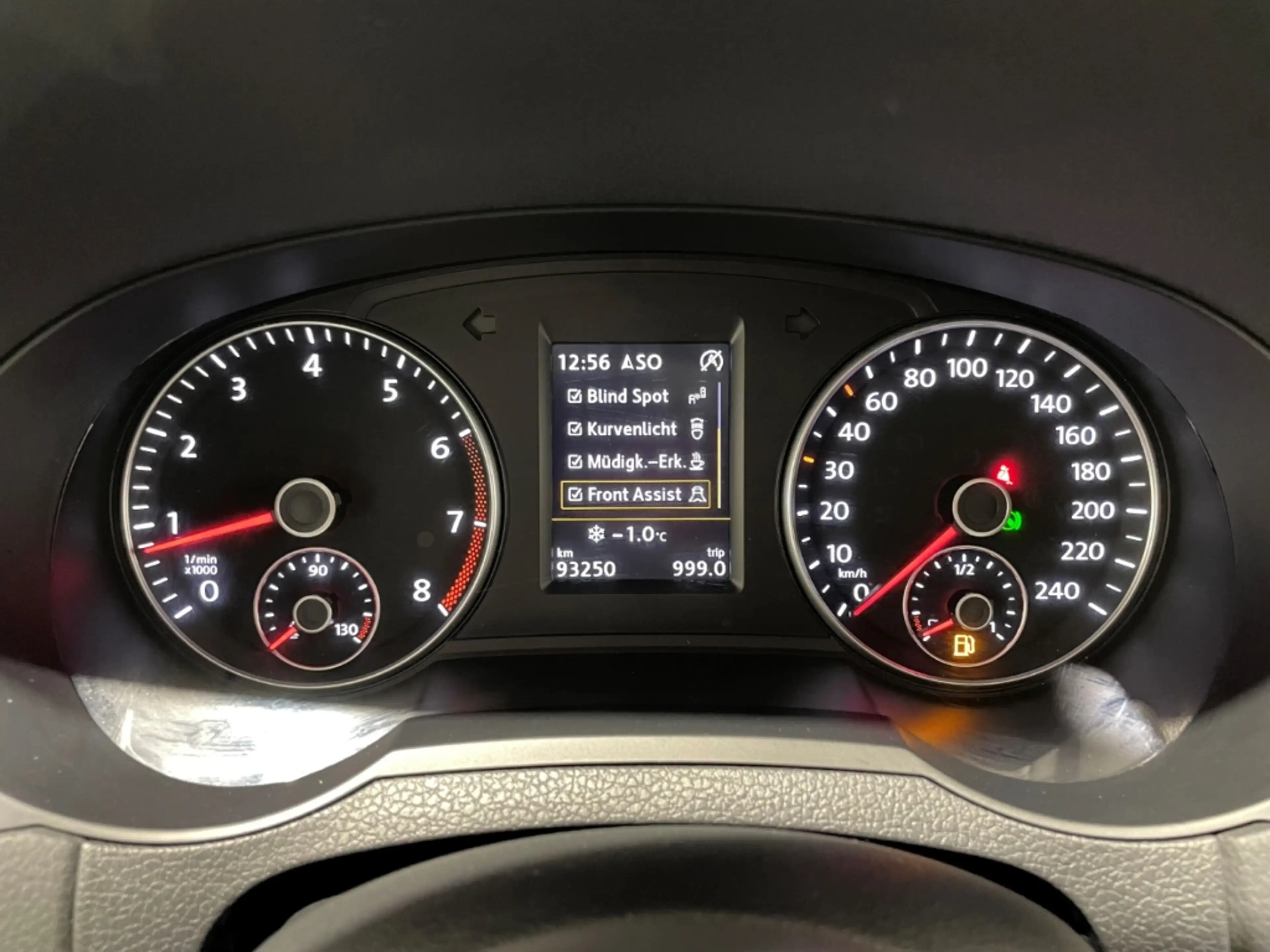 Volkswagen Sharan DSG Comfortline EU6d 7-Sitzer ACC Pano StHz — photo 31