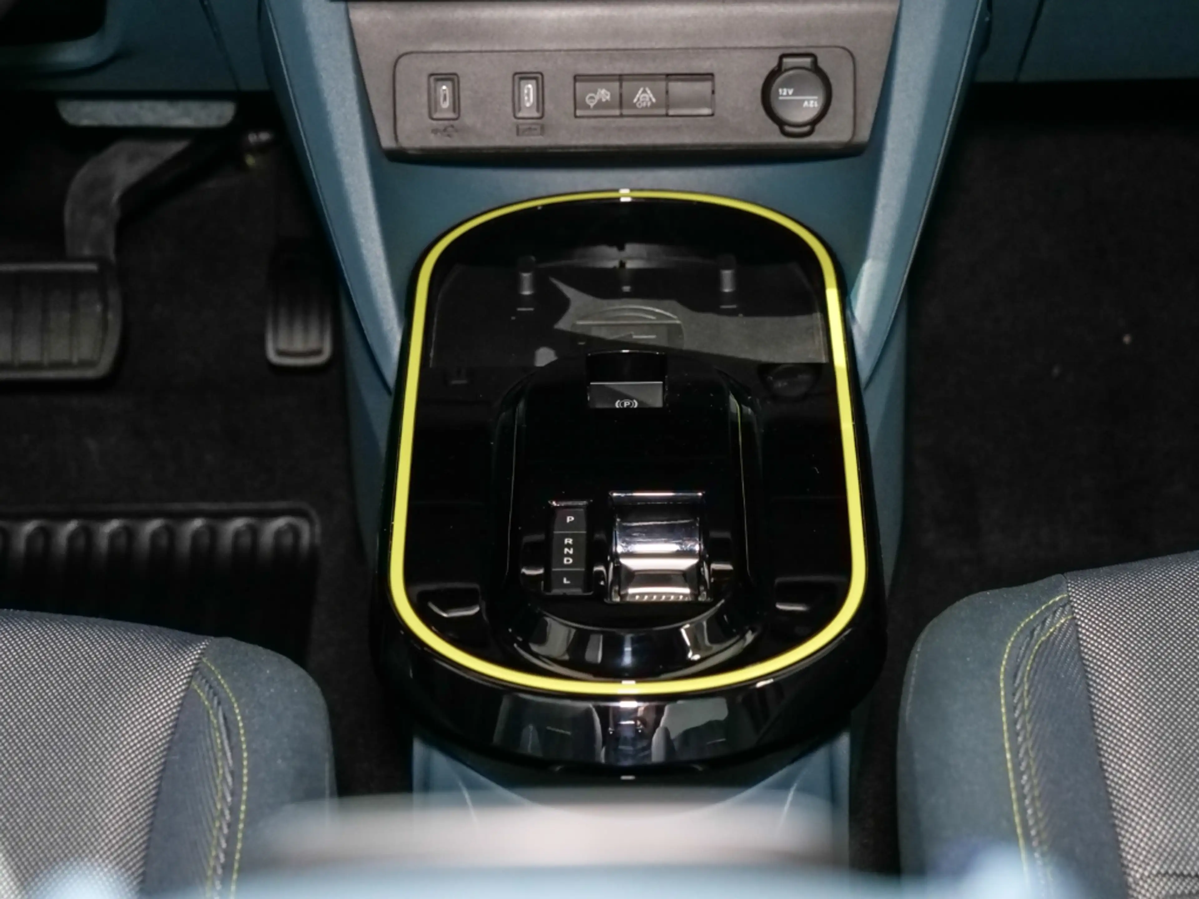 Fiat Grande Panda Elektro La Prima Navi Winterpaket Digitales Cockpi — photo 11