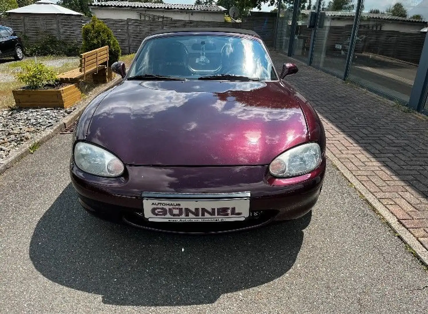 Mazda MX-5 1.6 i Miracle neuer Lack Burdeos - 2