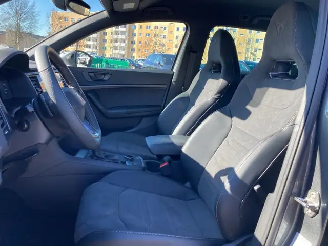 Cupra Ateca view 9